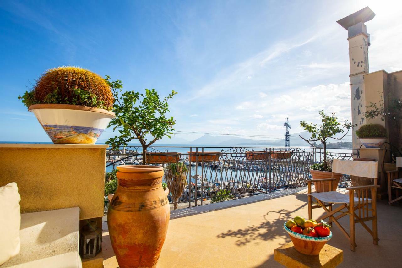 Solemar Sicilia - Casa Porto Bagnera Villa Санта Флавия Екстериор снимка